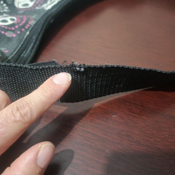 Nightmare Before Christmas Jack Skellington Hand Purse  Skull Bag Loungefly - Picture 4 of 8